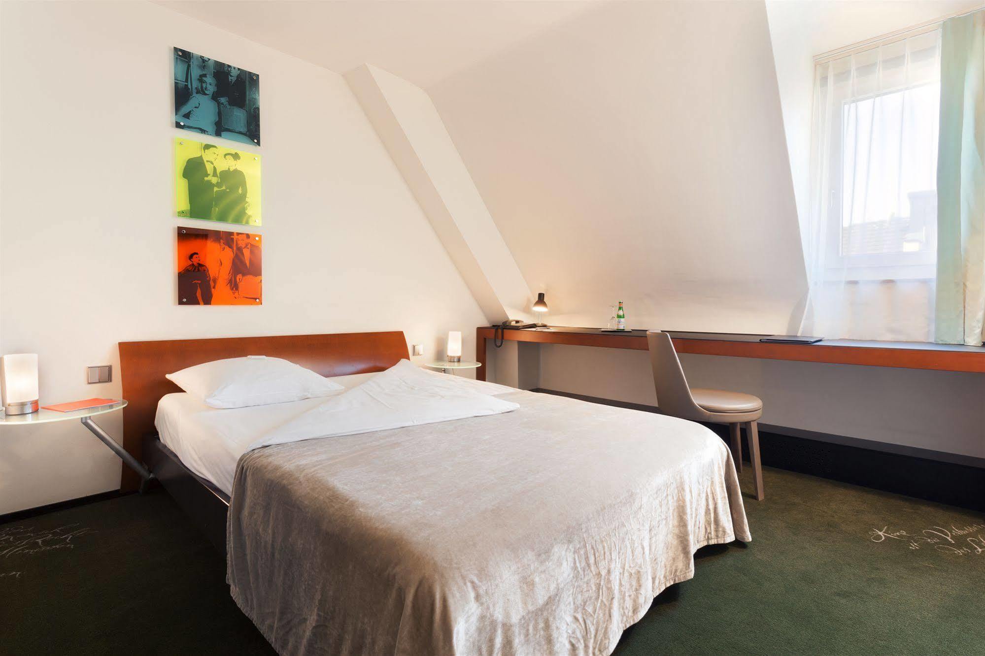 Swiss Chocolate By Fassbind Zurich Hotel Exterior foto
